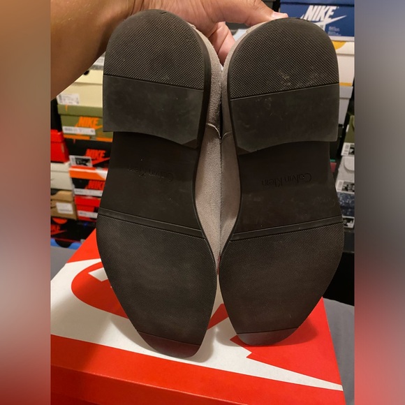Calvin Klein gray suede dress shoes - Picture 5 of 5
